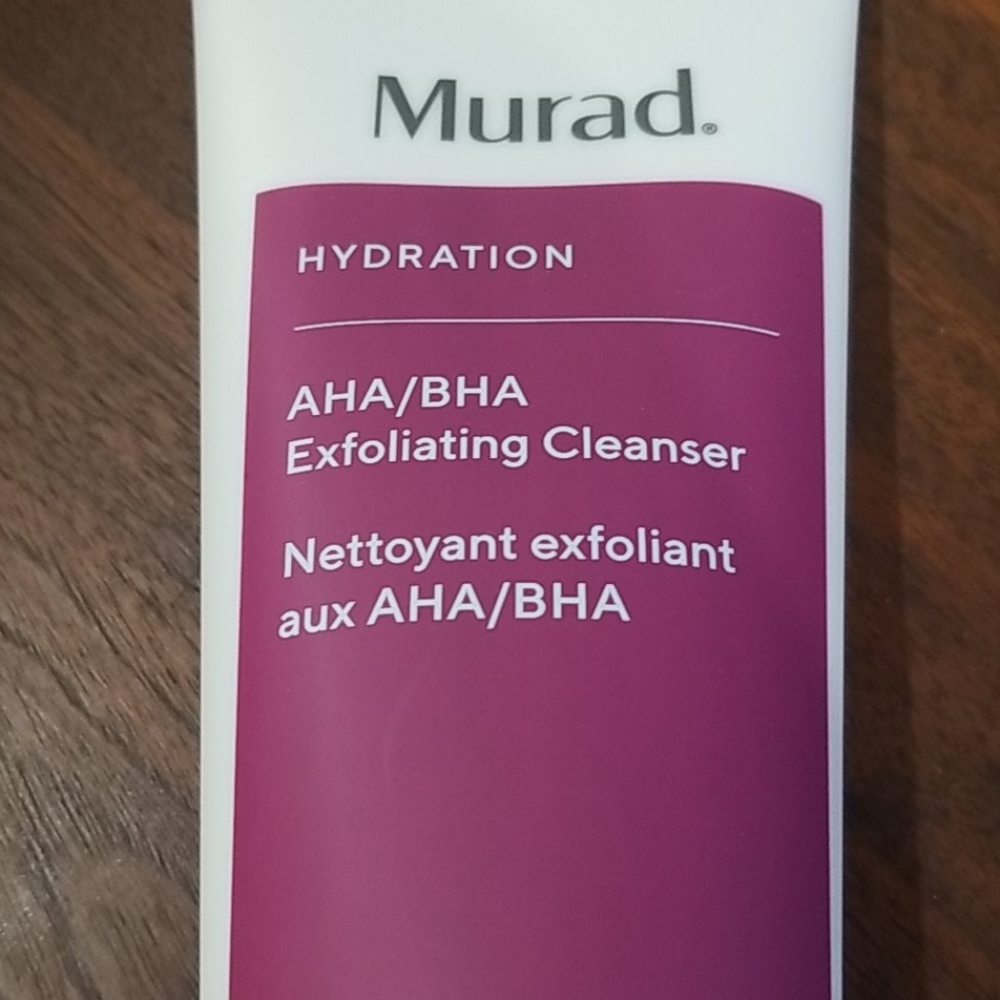 NEW Murad - AHA/BHA Exfoliating Cleanser